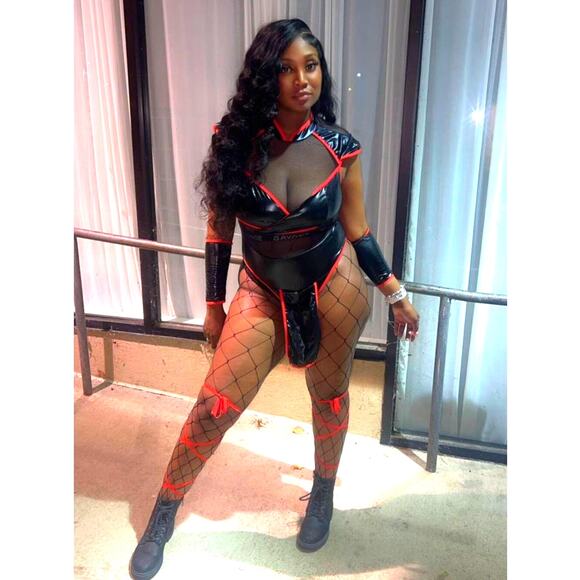 New Medium Sexy Ninja Halloween Costume Vegan 4 pc Set Karate Dragon CosplayTrue - Picture 4 of 4